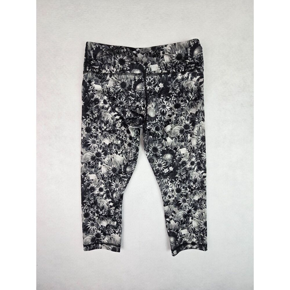 Lululemon Wunder Under Crop Pants Flowabunga